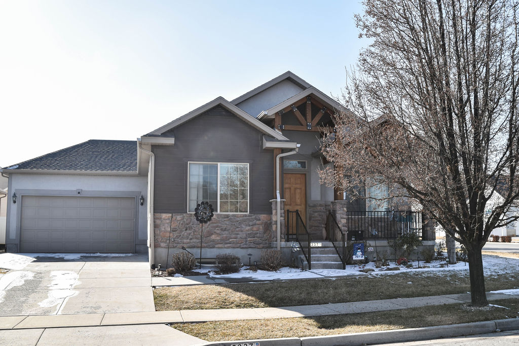 Window replacement in West Jordan, Utah with clean finishes and seamless stucco fit